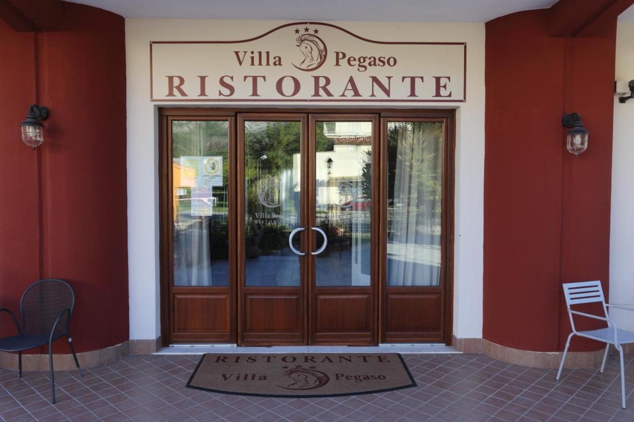 Hotel Ristorante Villa Pegaso San Pietro Infine Экстерьер фото