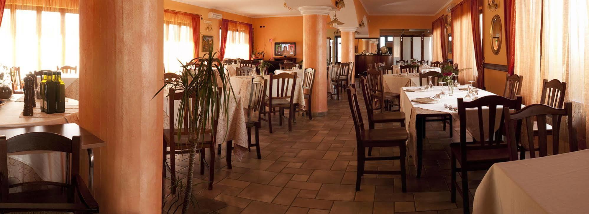 Hotel Ristorante Villa Pegaso San Pietro Infine Экстерьер фото